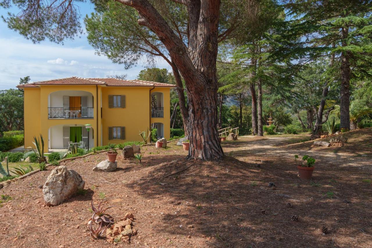 Villino Nel Bosco Villa Capoliveri  Ngoại thất bức ảnh